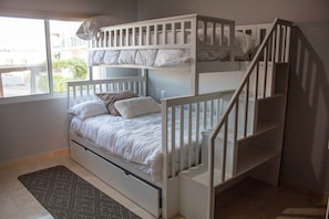 3 makuuhuonetta, ilmainen Wi-Fi