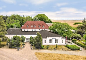 Building design - Hotel Heiderose (Hiddensee)