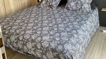 3 chambres, fer et planche Ă repasser, Wi-Fi