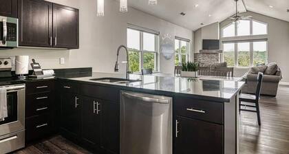 Everything's New! Near Aquarium at the Boardwalk!