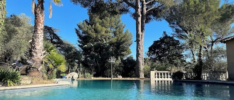 Alberca al aire libre
