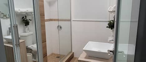 Towels, soap, shampoo