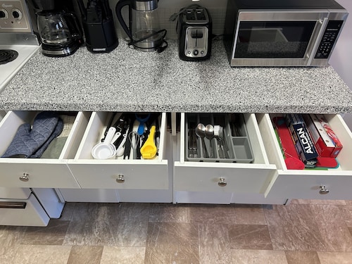 One Bedroom, Main Floor, Apartment