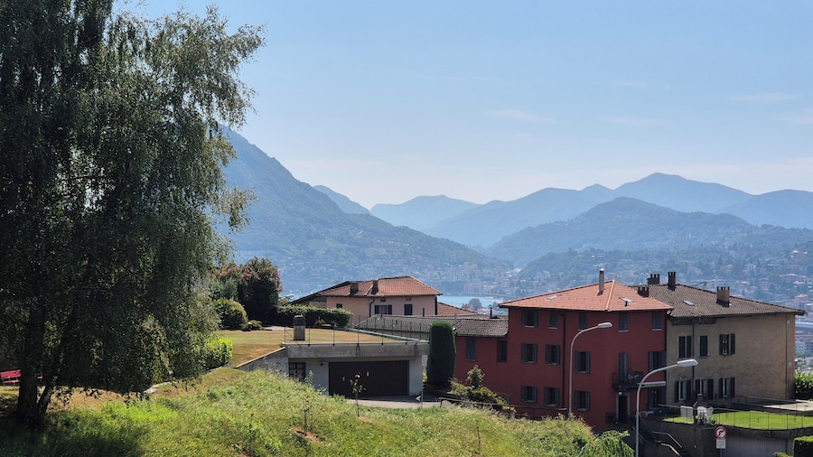 Executive Huge Flat in Central Lugano