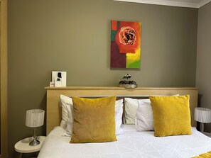Standard Double Room | Individually decorated, individually furnished, desk, laptop workspace - Repa Boutique Hotel (Kimberley)