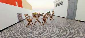 Outdoor dining - Beach Appartment (Agadir)