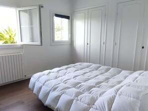 4 habitaciones y wifi gratis 