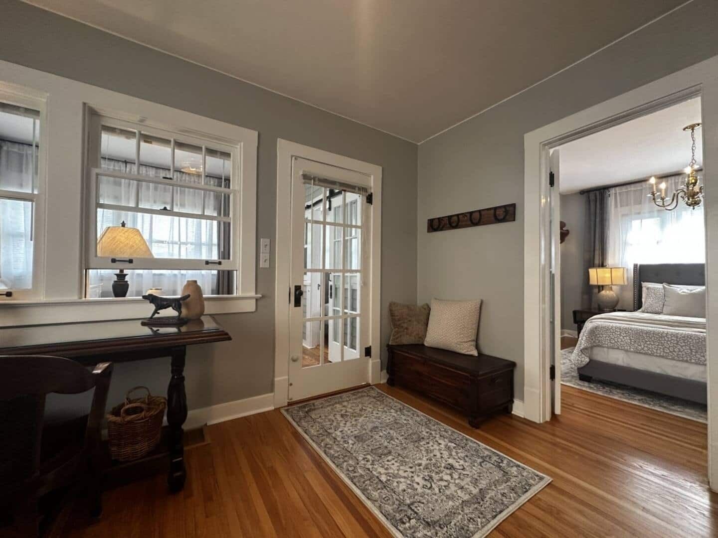 3 makuuhuonetta, silitysrauta/-lauta, vauvan matkasänky, ilmainen Wi-Fi