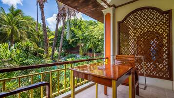 Standard Double Room | Terrace/patio