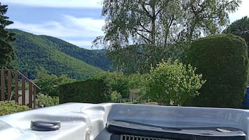 Utendørs boblebad