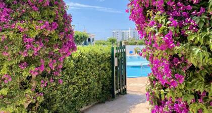Apartamento Reformado al Lado de la Playa con Piscina