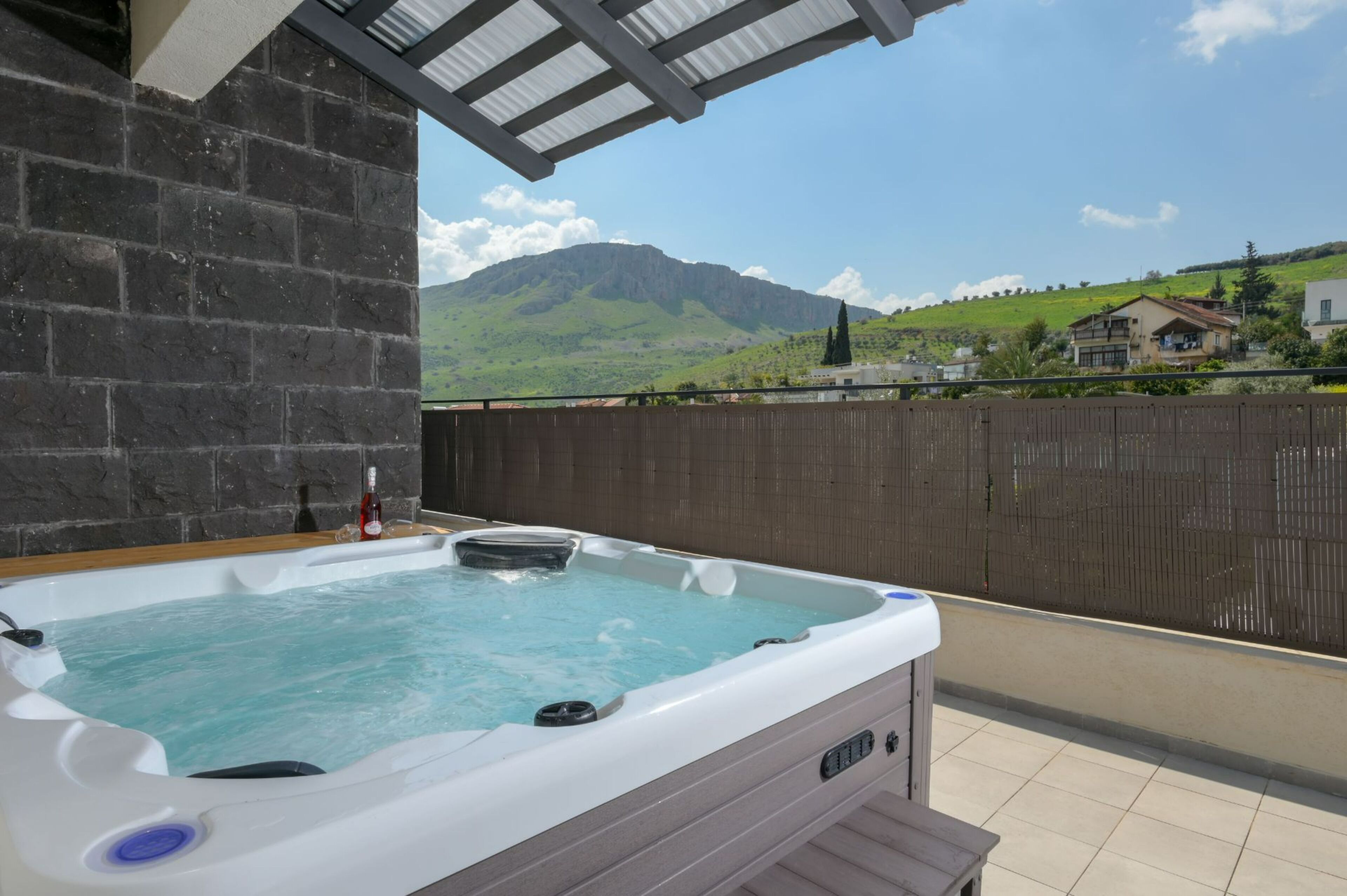 Villa | Jetted bathtub