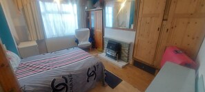 1 Schlafzimmer, WLAN, Bettwäsche