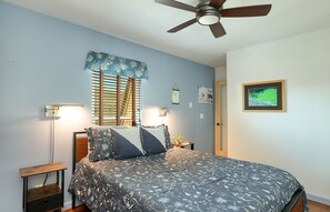 2 bedrooms, travel cot, free WiFi, bed sheets