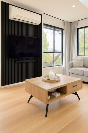 TV connectée, cheminée