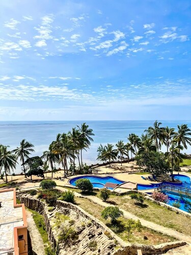 La Mera Shanzu - 2 Bedroom Oceanview-apt. - New Artstyle