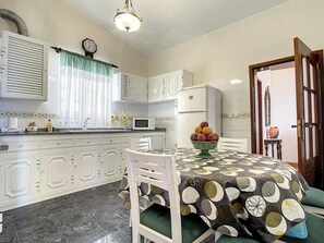 House | 3 bedrooms