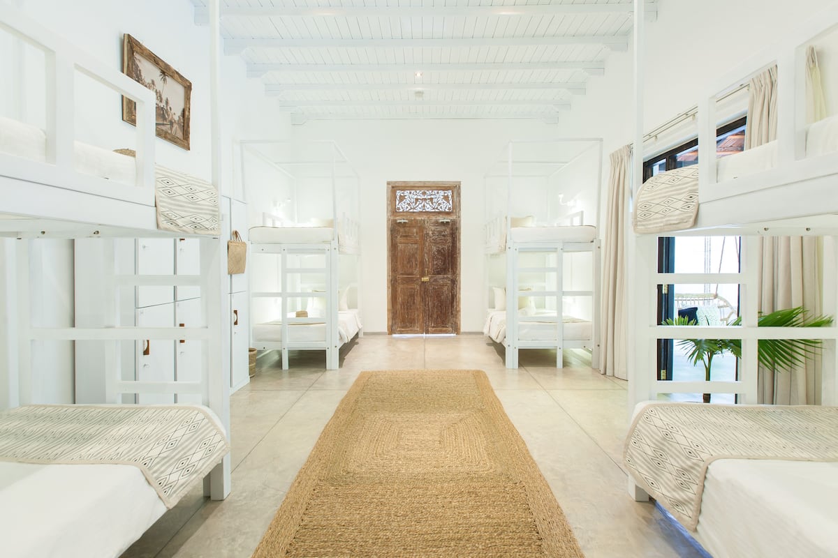 Dortoir Partagé Supérieur | 1 chambre, draps fournis