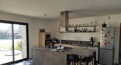 Maison à la Campagne à 30 min de Lyon