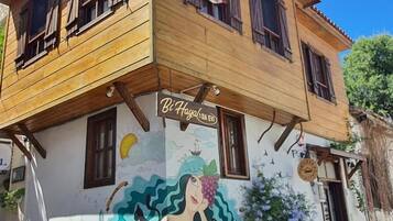 Bagian depan properti