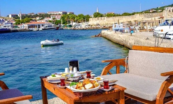 包每日全套早餐