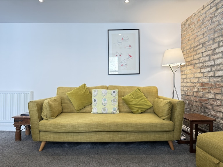 Treholme - A Cottage That Sleeps 6 Guests In 3 Bedrooms - St Ives