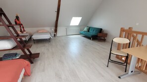3 chambres, Wi-Fi gratuit, draps fournis