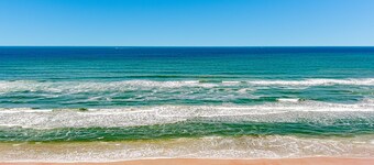 Direct, Oceanfront Home-MIL Suite-Ocean Oasis