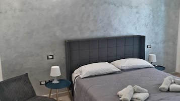 1 bedroom, iron/ironing board, travel crib, WiFi