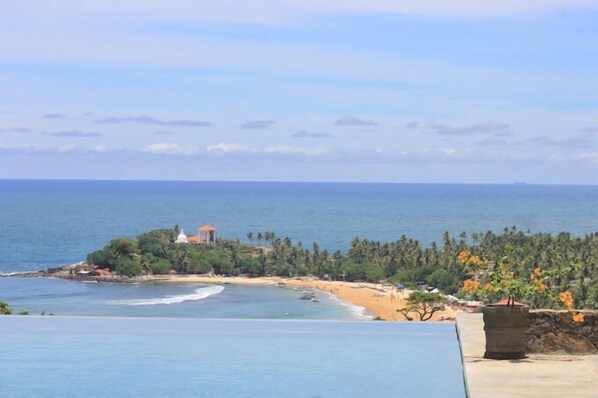 Front of property - Far Horizons Villa by Angel (Unawatuna)