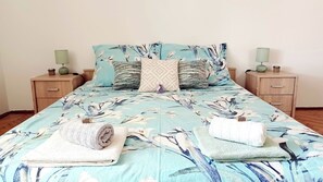 2 Schlafzimmer, Zimmersafe, kostenloses WLAN, Bettwäsche