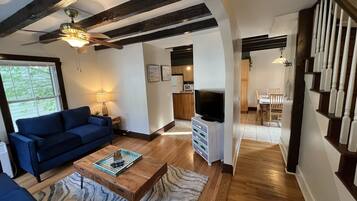 Comfort House | Living area | 32-inch LED TV with digital channels, TV