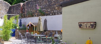 Tiger Inn Hotel