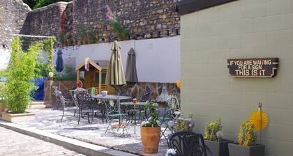 Tiger Inn Hotel