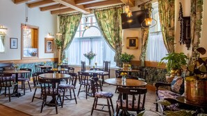 Restaurant - Tiger Inn Hotel (Merthyr Tydfil)