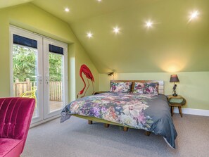 3 bedrooms, free WiFi, bed sheets