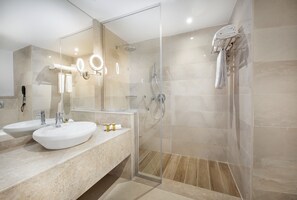 Shower, free toiletries, hair dryer, slippers - Cleopatra Sidi Heneish (Marsa Matrouh)