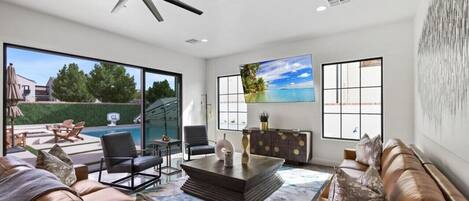 Televisión y consola de videojuegos