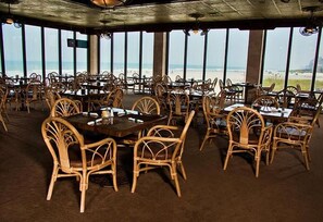 Dining - Updated Oceanfront 721 at Sands Beach Club (Myrtle Beach)