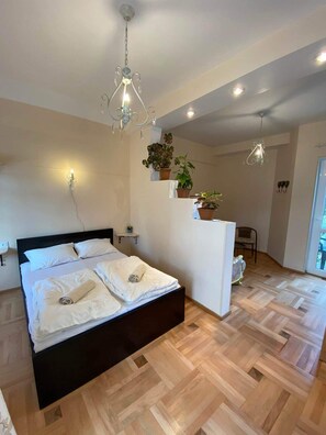 1 bedroom, iron/ironing board, WiFi, bed sheets - Sky apartment in Sky house (T'bilisi)