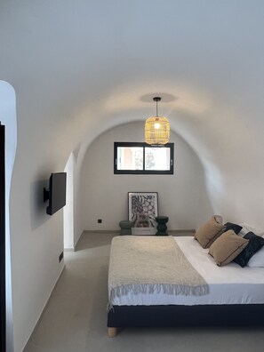 2 quartos, escrivaninha, ferros/tábuas de passar roupa, Wi-Fi
