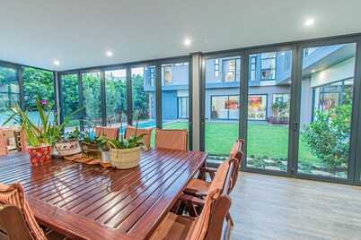 6 Bedroom House in Umhlanga
