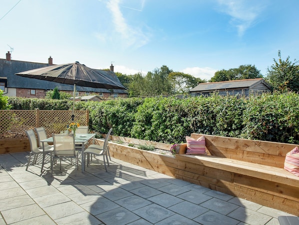 Outdoor area | Brook Cottage - Sunnyfield, Bilbrook, Minehead