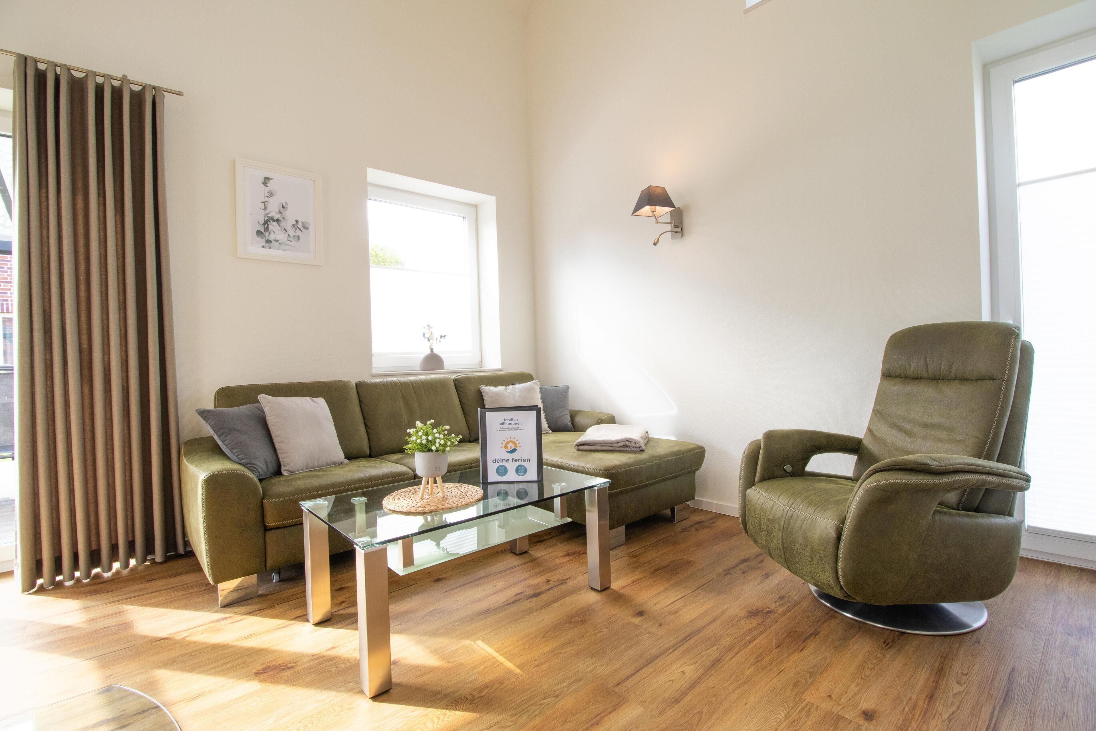 Fernseher, Kamin, Bücher