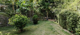 Beatiful Cozy House/Nice garden-near to the beach