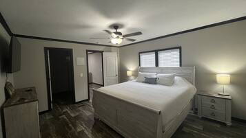 3 camere, culla da viaggio, Wi-Fi gratuito, lenzuola