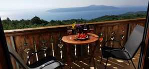 Outdoor dining - Green Room B&B at Villa Bora Moscenicka Draga (Moscenicka Draga)