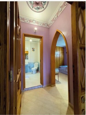 3 quartos, ferros/tábuas de passar roupa, Wi-Fi de cortesia