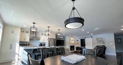 Lakefront cottage