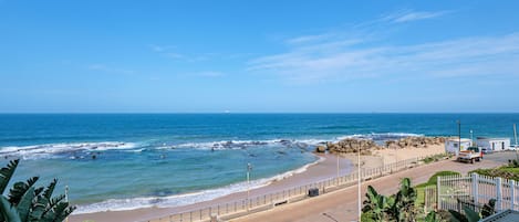 숙박 시설 정면